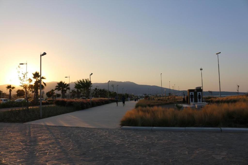 Luxury Apartment Nador Jadid Only Family Екстер'єр фото